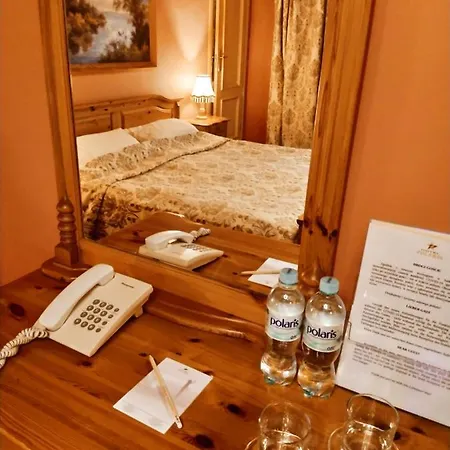 호텔 Polaris 슈비노우이스쳬