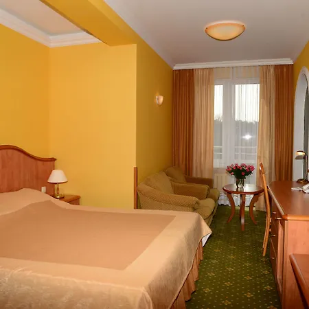 호텔 Polaris 슈비노우이스쳬