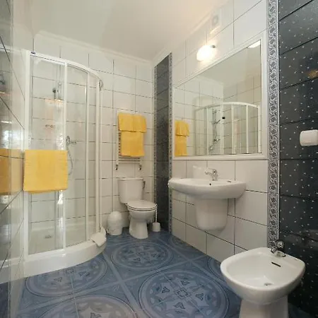 Polaris Hotel 3*